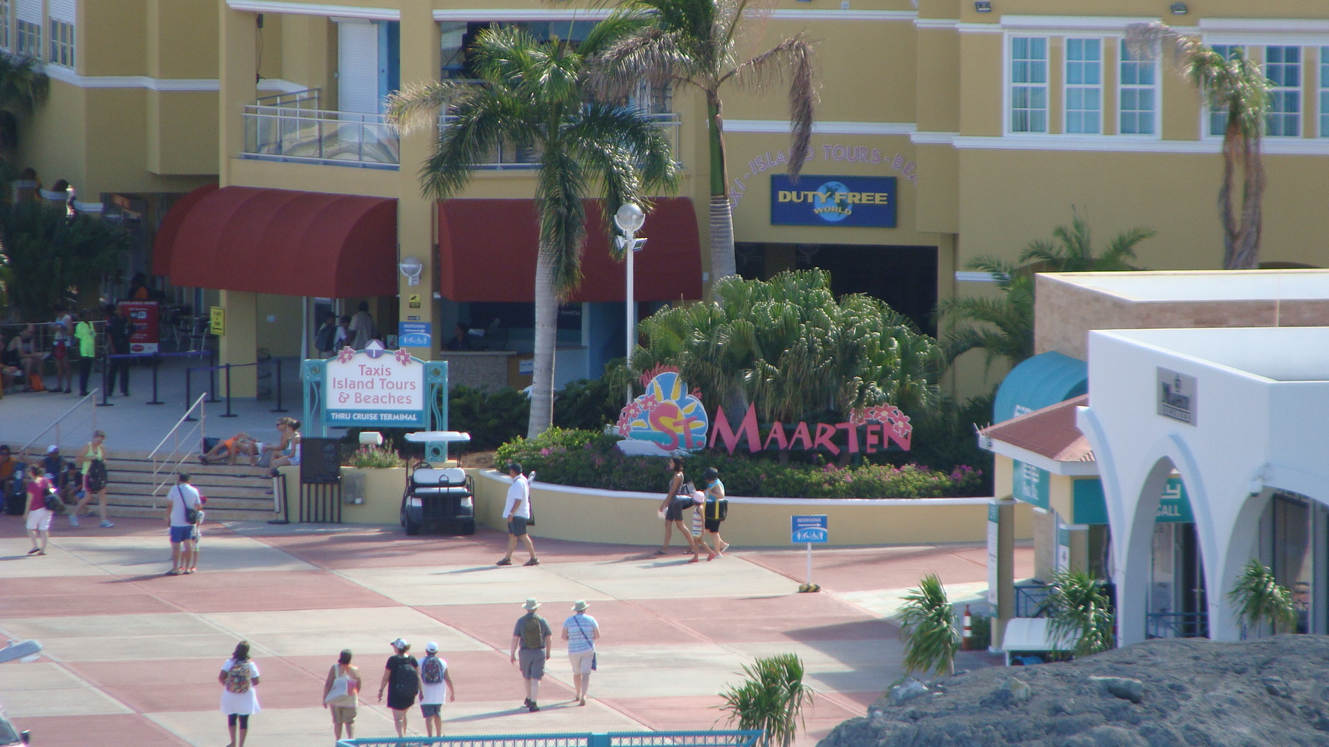 Famous St. Maarten sign