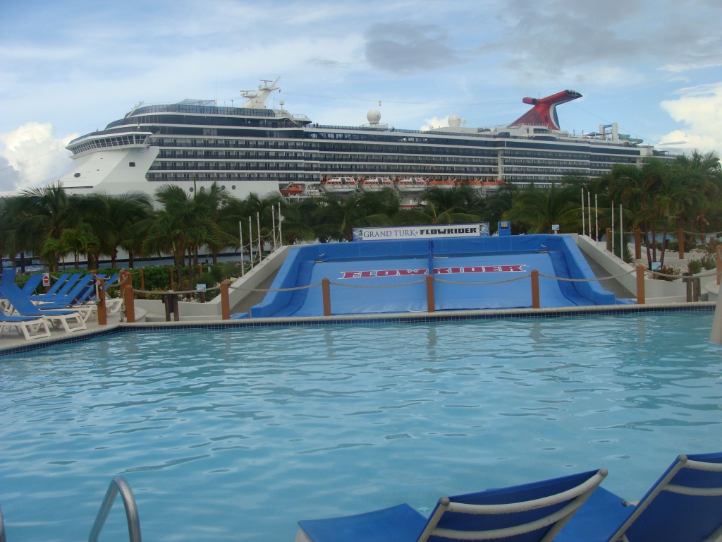 Grand Turk - Flowrider & Carnival Pride