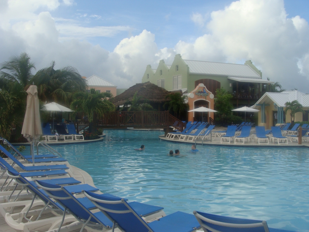 Grand Turk - Margaritaville Pool