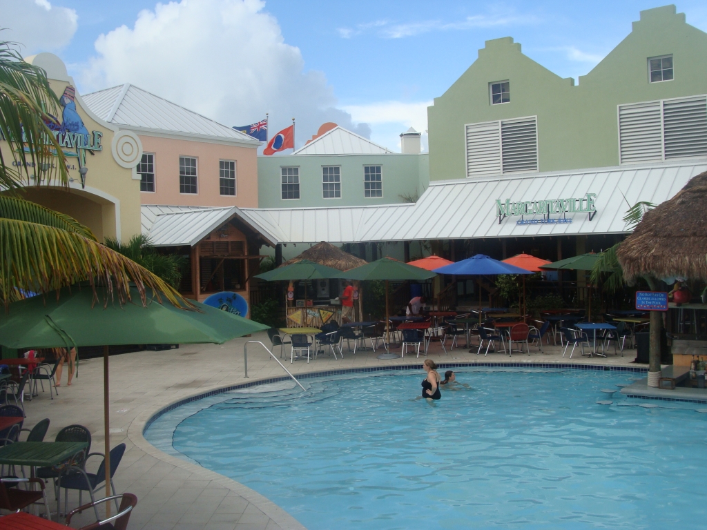 Grand Turk - Margaritaville Pool