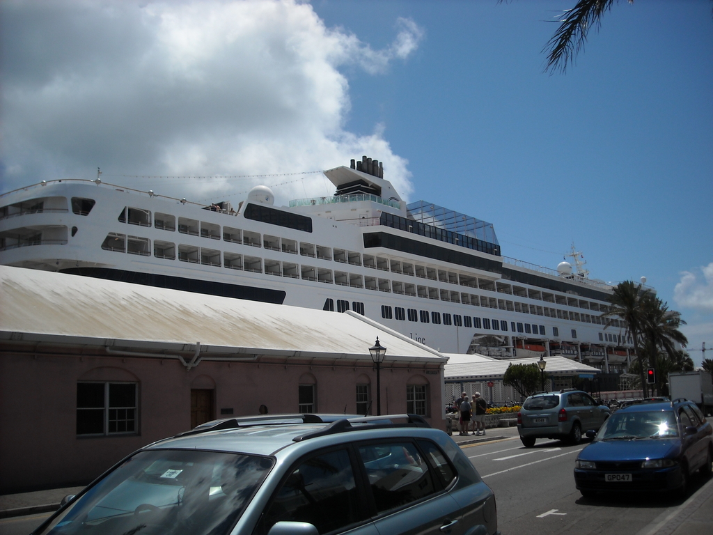 HAL Veendam docked in Hamilton