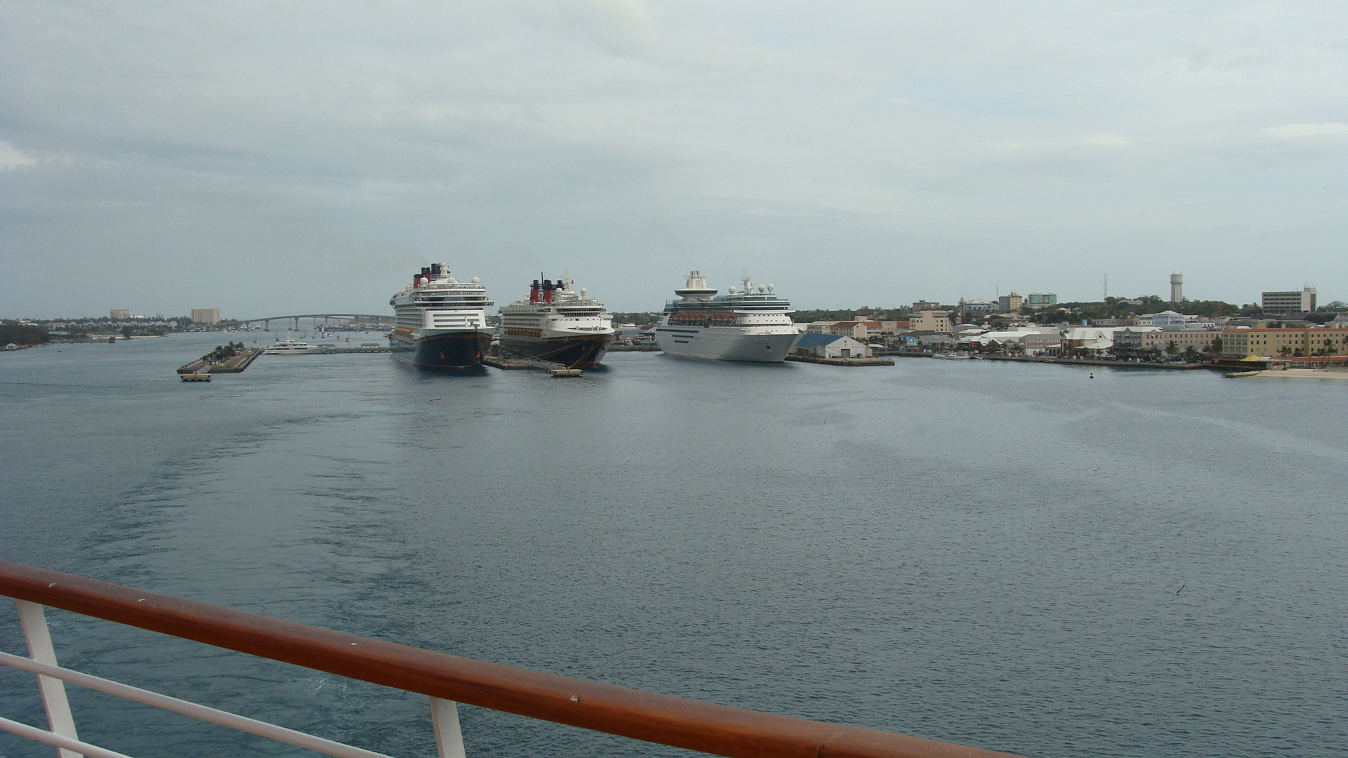 Leaving Nassau harbor