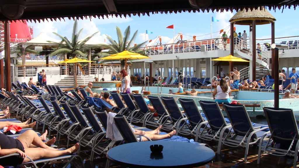 Lido Pool area