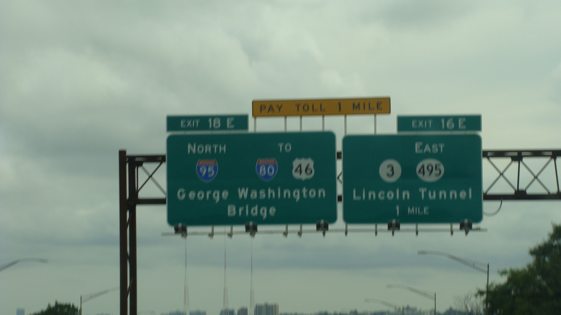 Lincoln Tunnel sign