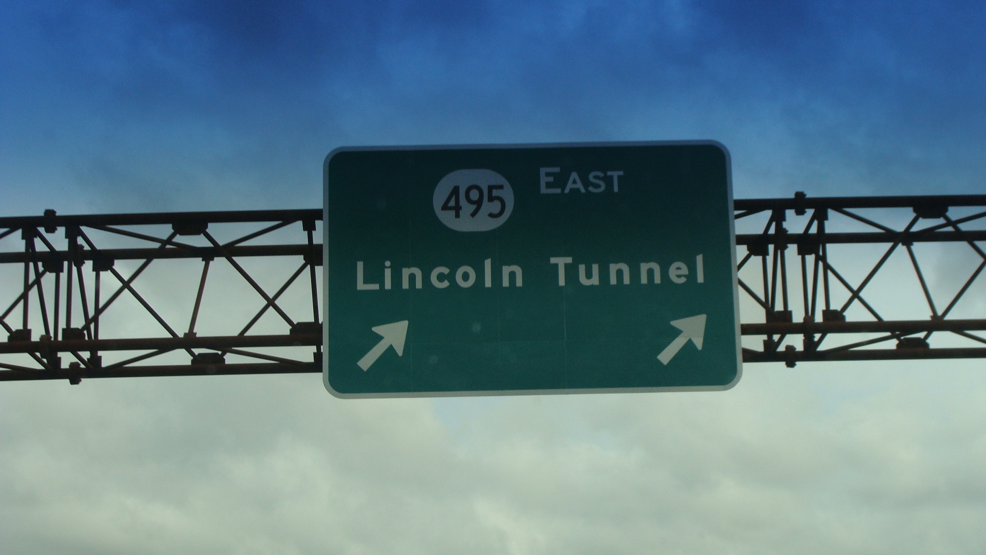 Lincoln Tunnel sign