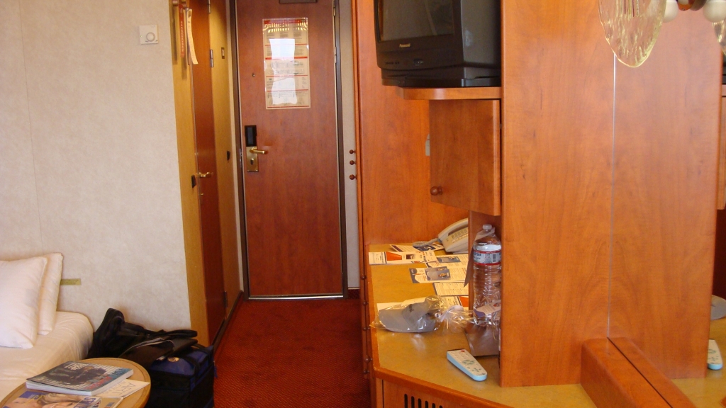 Looking towards the cabin door