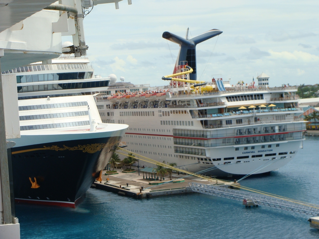 Nassau Sail Away - Disney Dream & Carnival Sensation