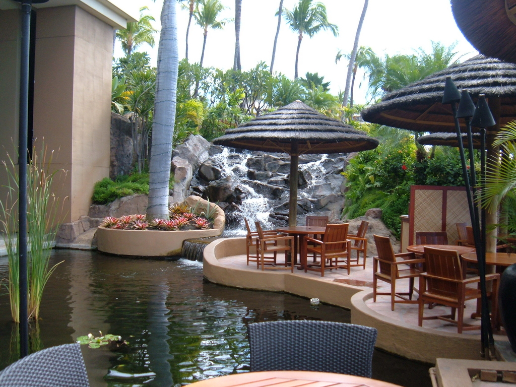 Open Air Restaurant behind Ka'anapali