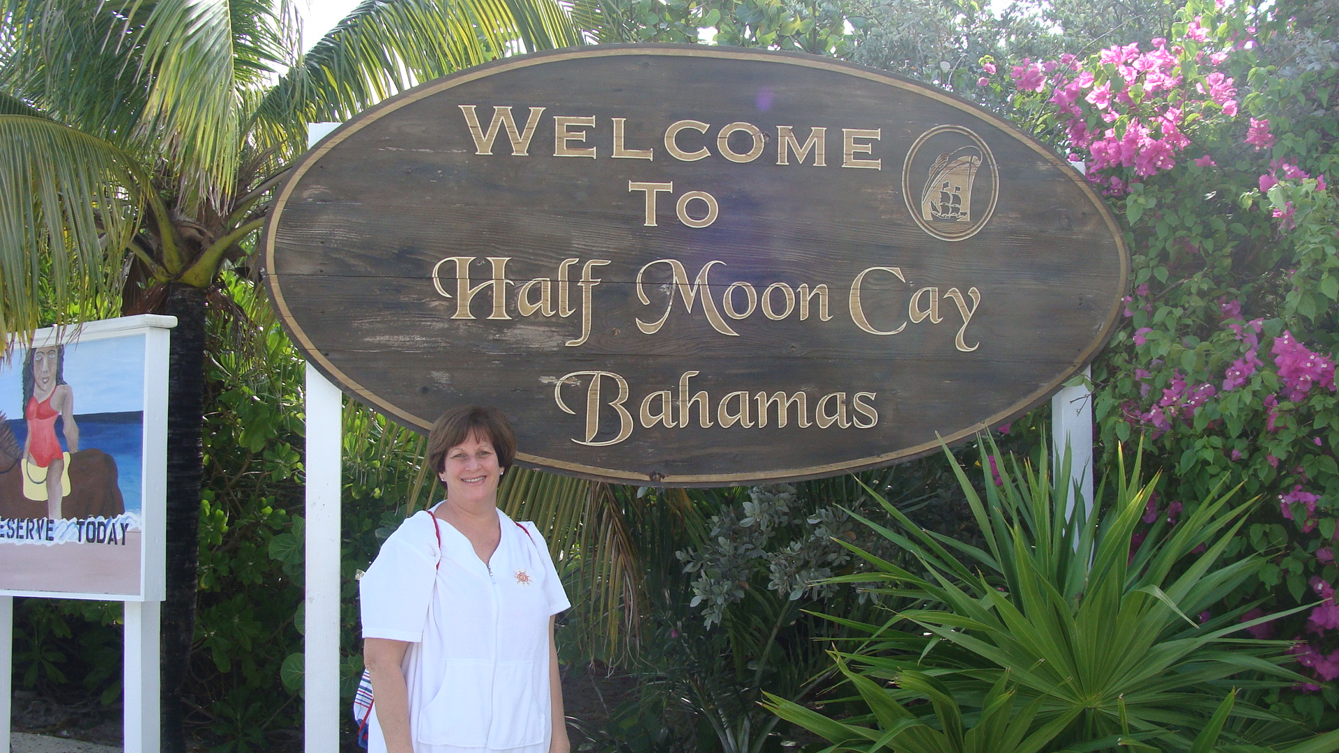 Patti and the welcome sign