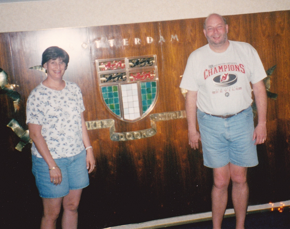 Patti & Jamman in Lobby