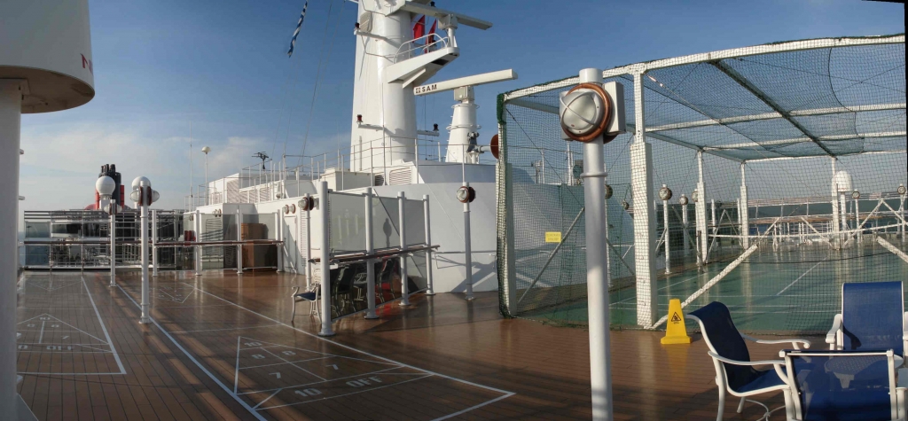 Queen Victoria sports deck