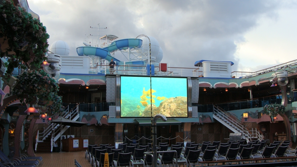 Roof is open over the Splendido Pool area