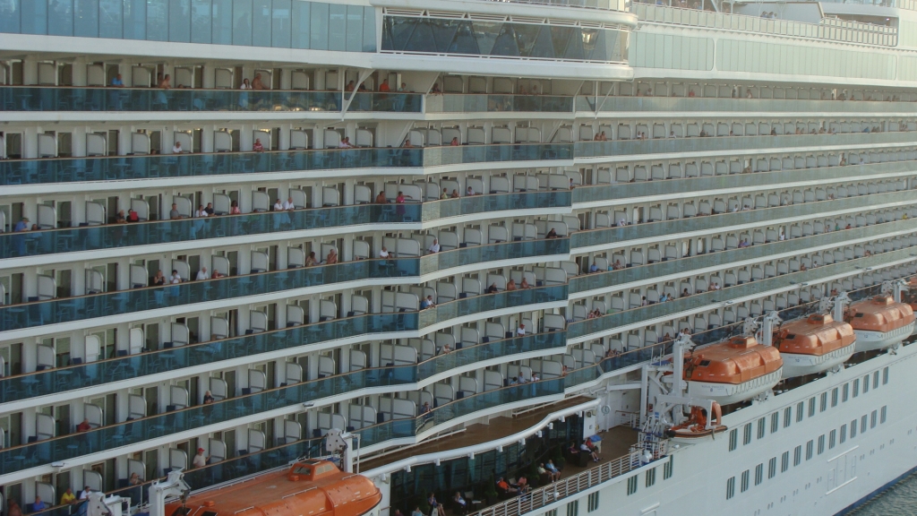 Royal Princess backs out of her berth