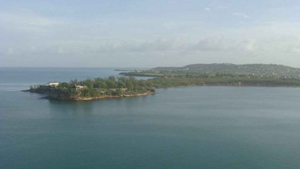 Sailing into Antigua