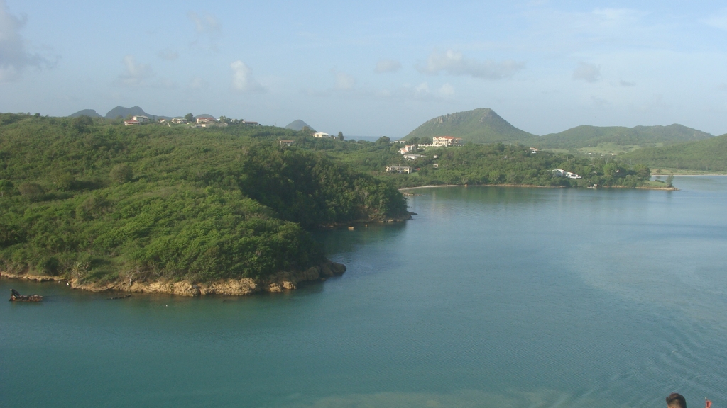 Sailing into Antigua