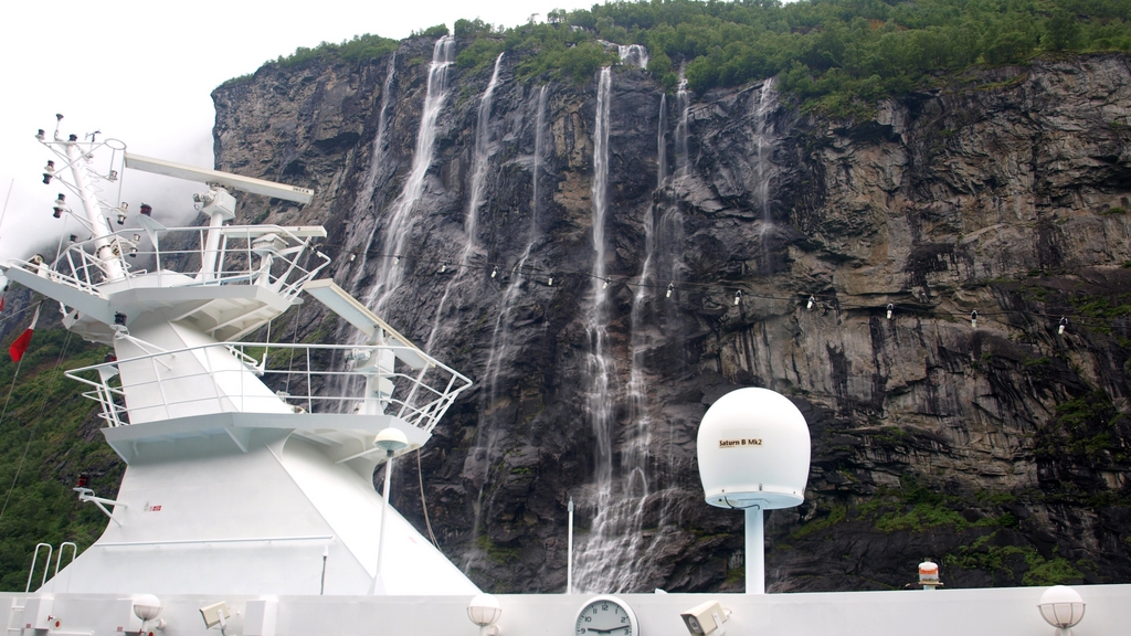 Seven Sisters Waterfall