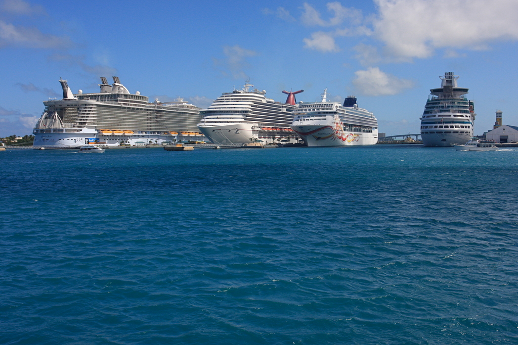 Ships in Nassau