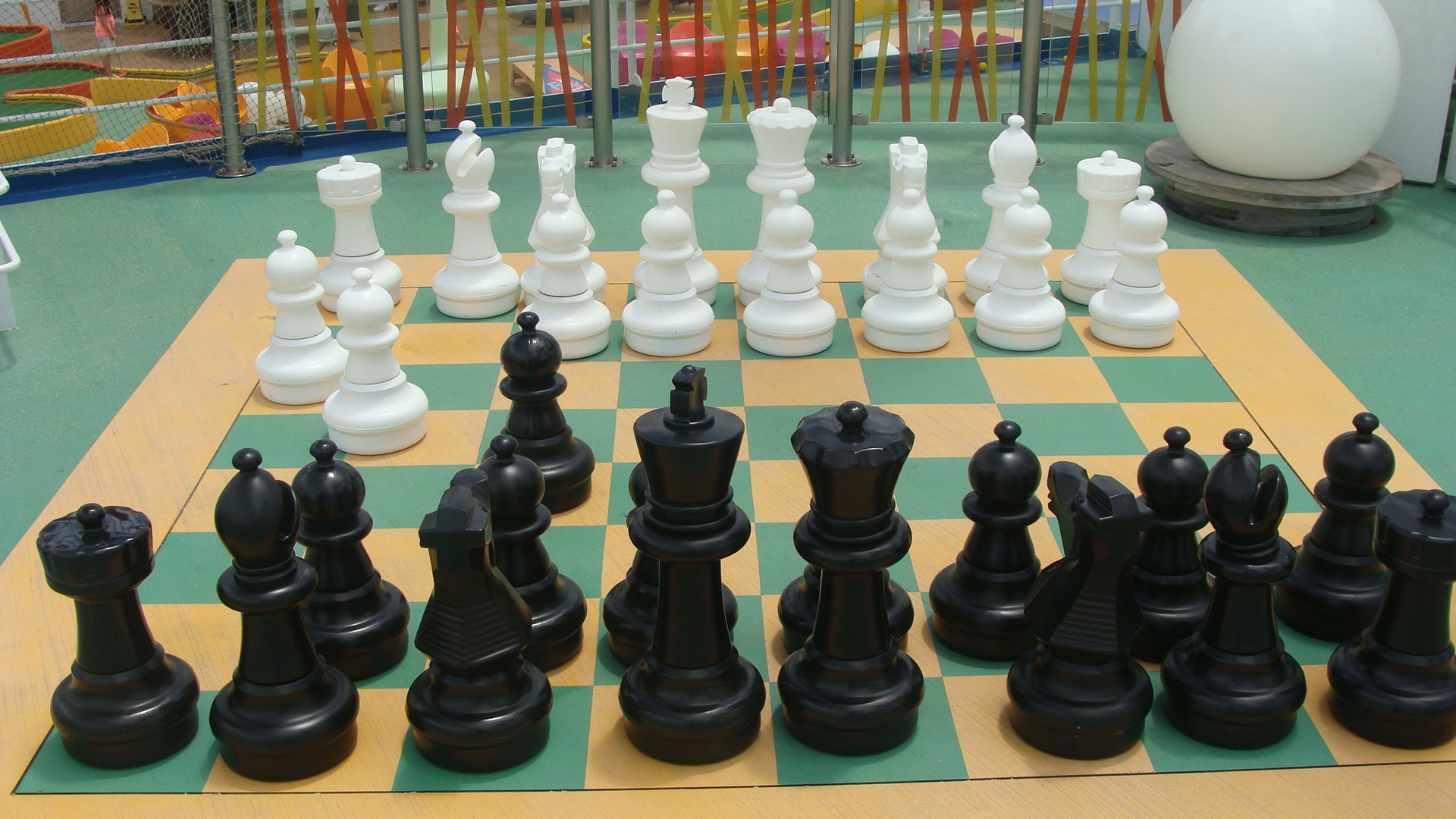 Sports Square - Chess set