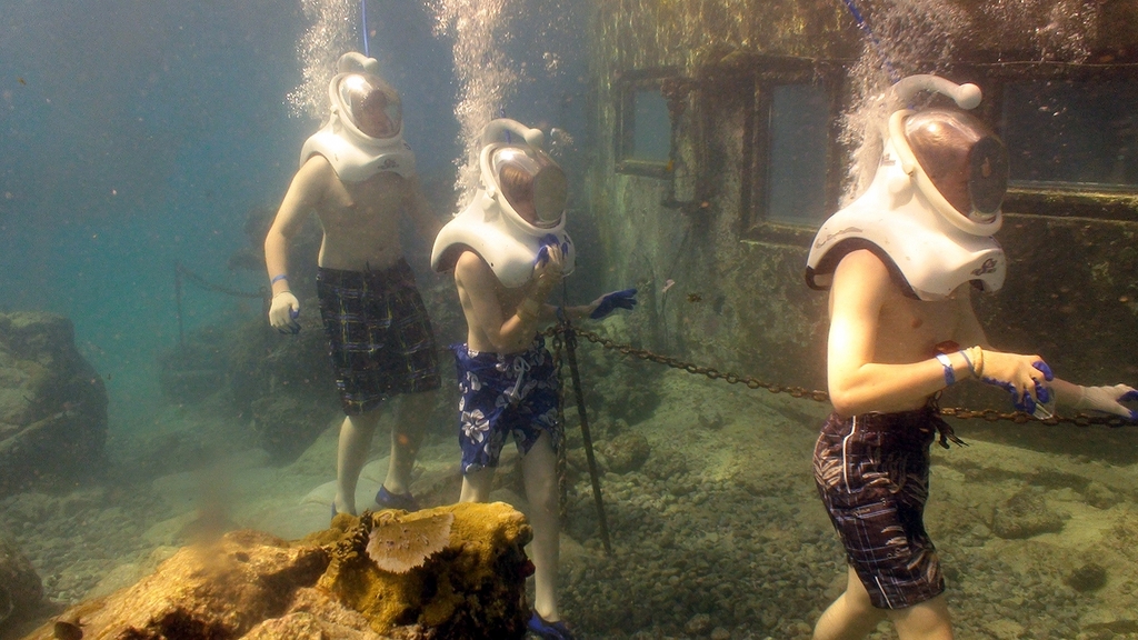 St.Thomas - Helmet Dive