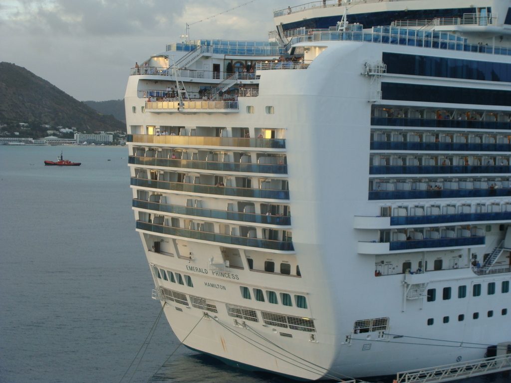 Stern of Emerald Princess