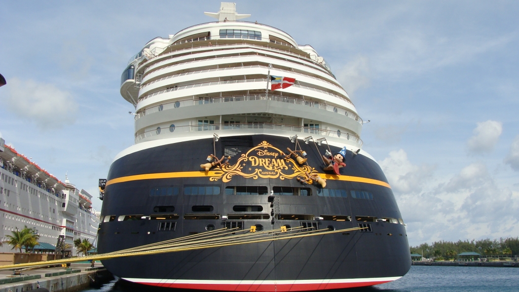 Stern of the Disney Dream