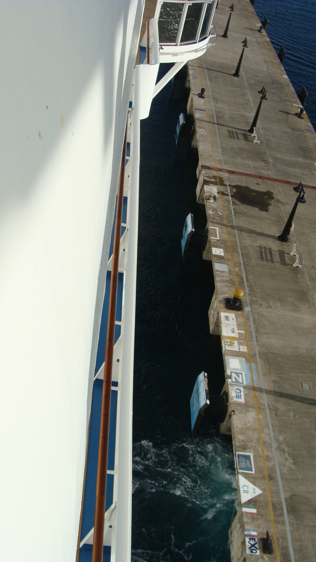 The Breeze pushes away from the pier