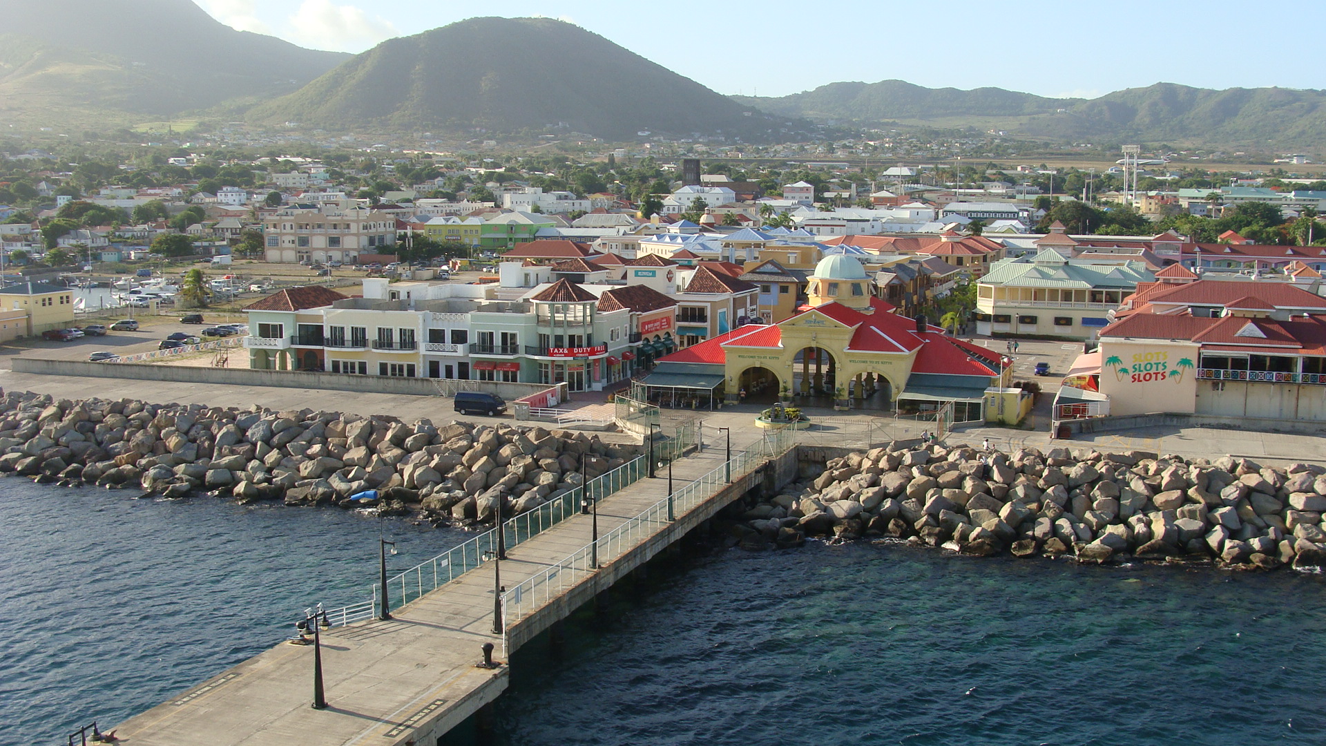 The Breeze pushes away from the pier