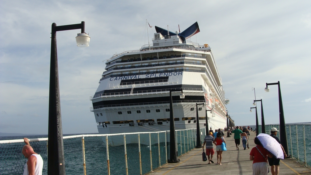 The Splendor docked at St.Kitts