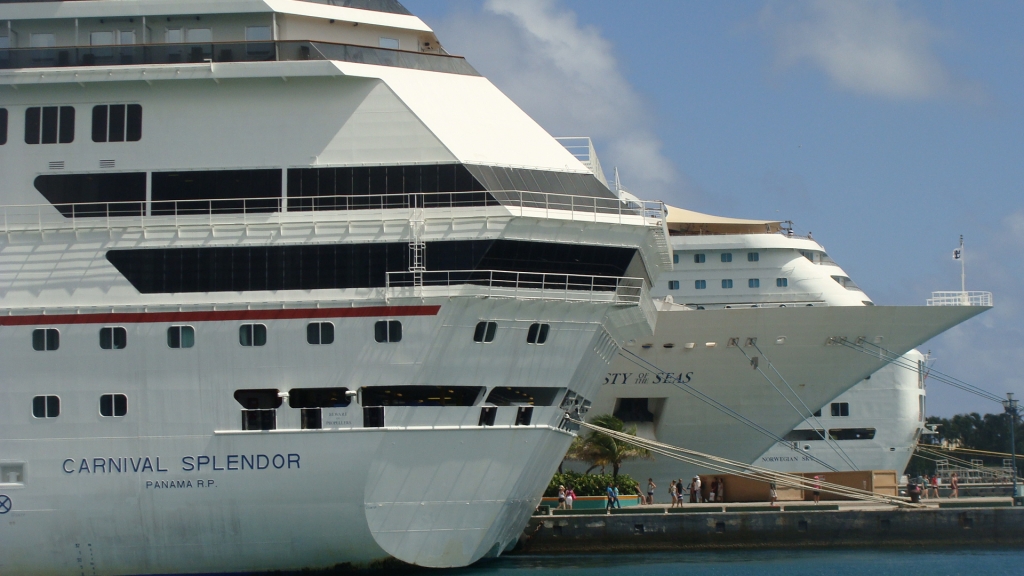 Three ships in Nassau