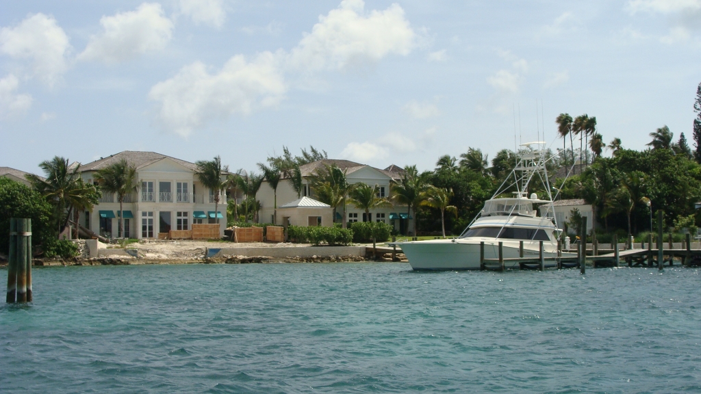 Views from the ferry to Paradise Island