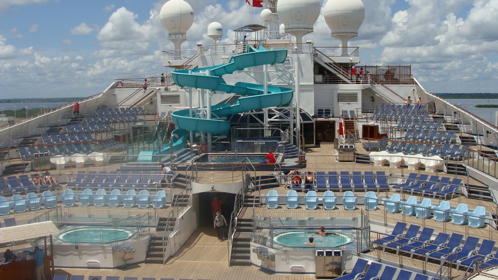 Waterslide & Coney Island Pool