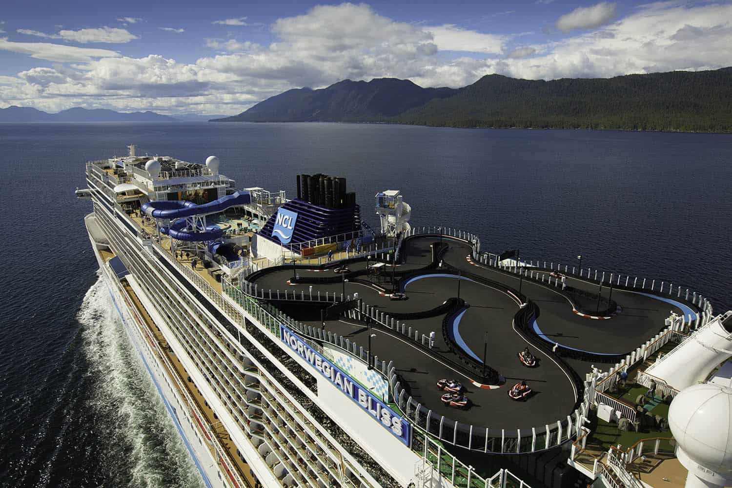 ncl panama canal cruise