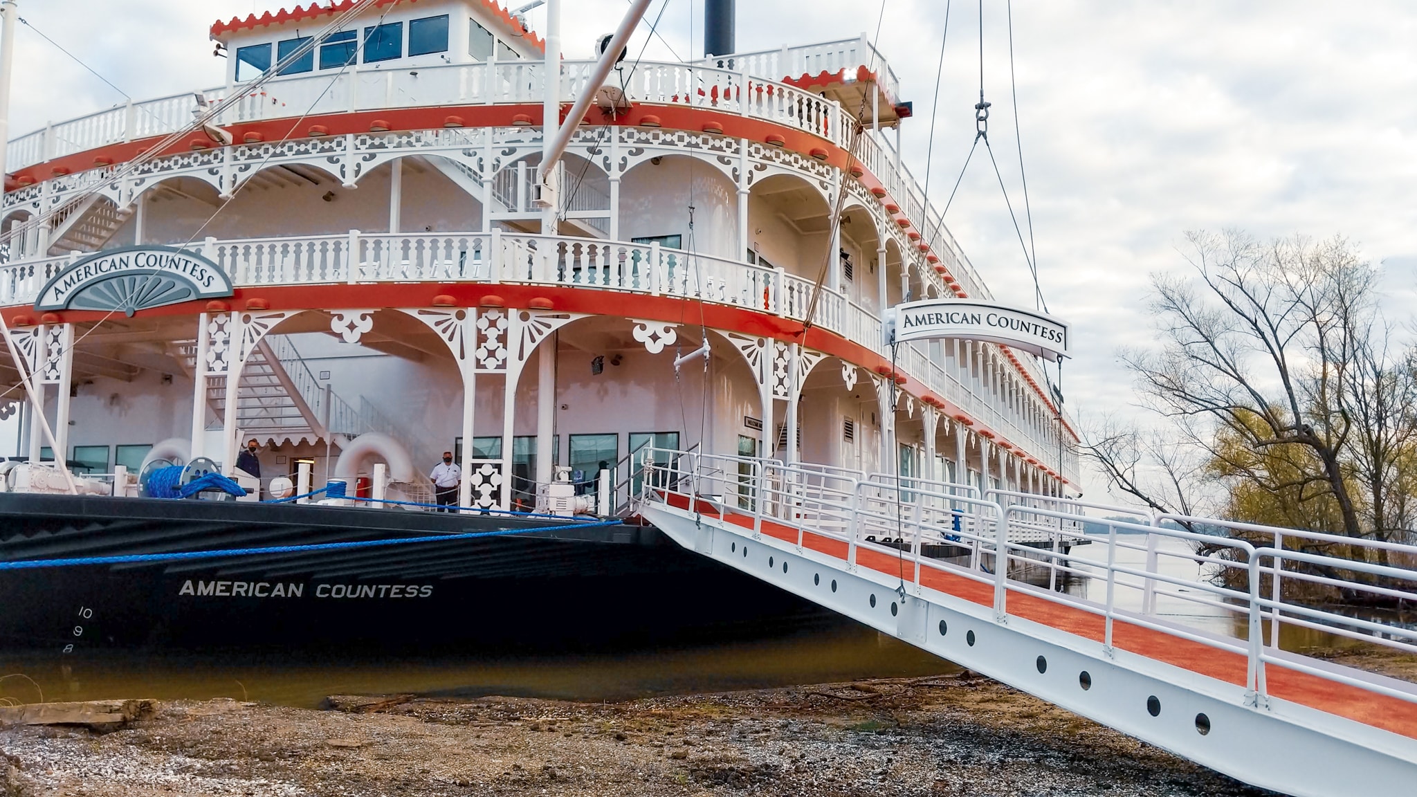 4 Reasons You’ll Love a Mississippi River Cruise on American Countess