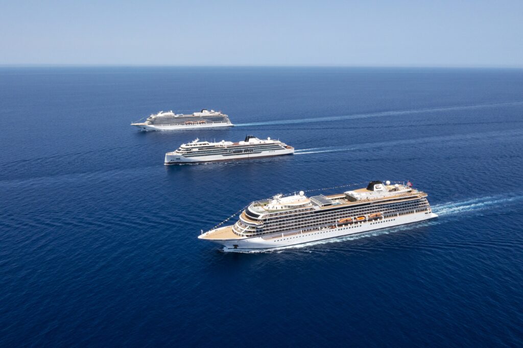 Viking Octantis meets Viking Start and Viking Sea