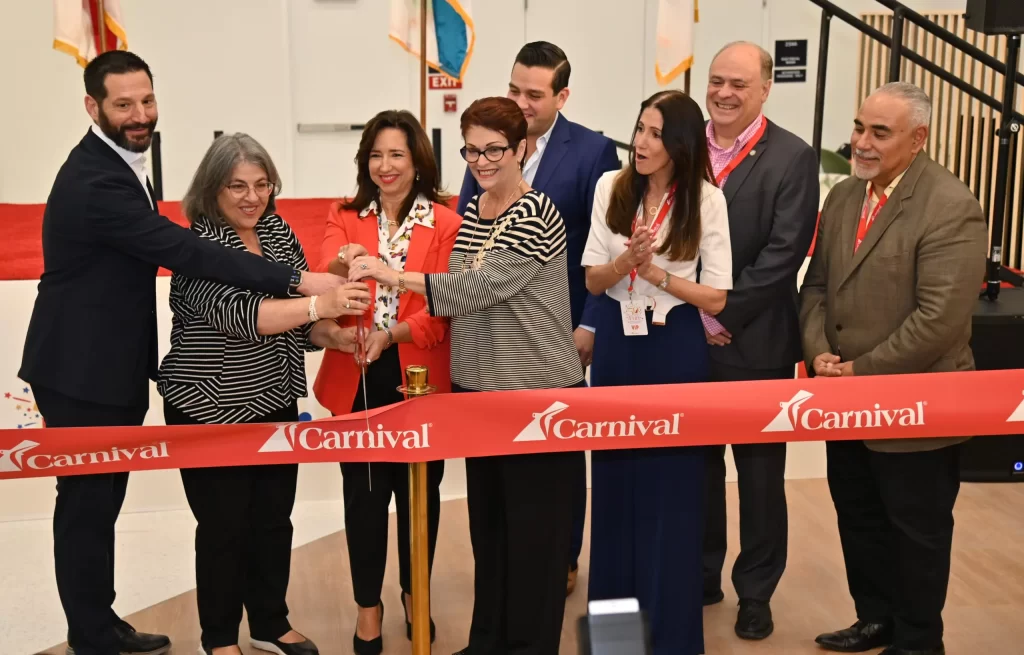 Carnival Cruise Line Christens Carnival Celebration in Miami 11 Carnival Cruise Line Christens Carnival Celebration in Miami | 22